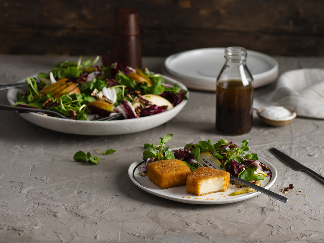 Fondues Bergeron Classique et salade fraîche poires et radicchio